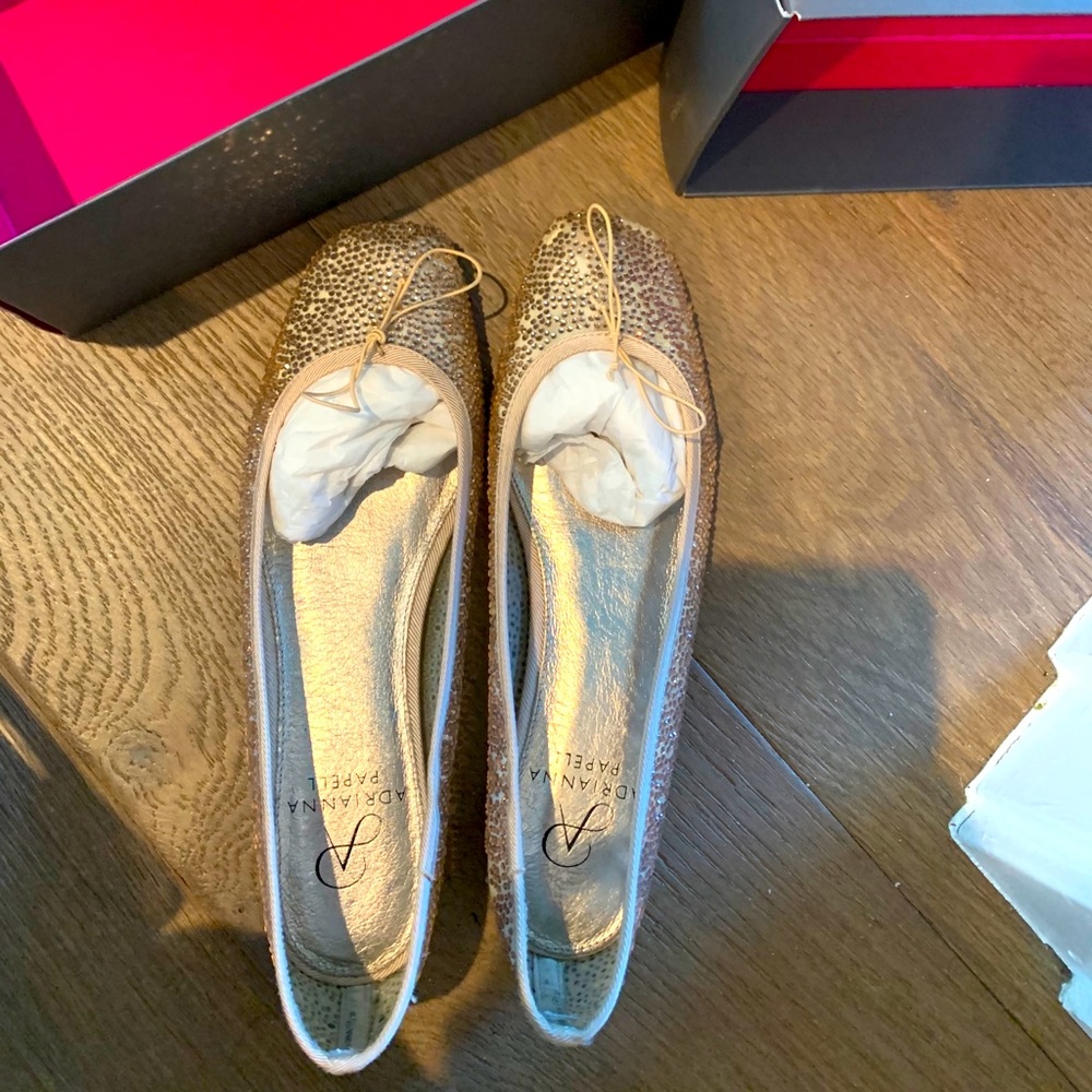 Adrianna papell ballet flats blush / gold
